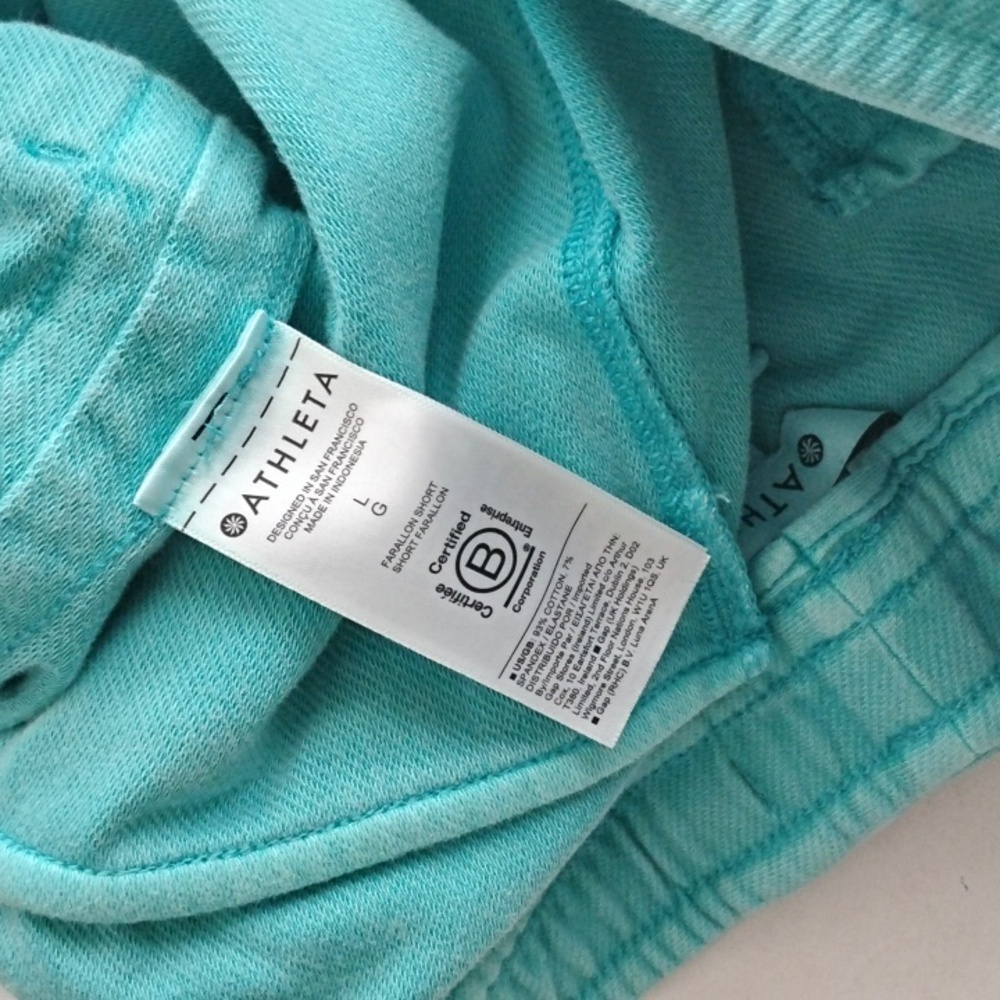 Athleta Farallon Shorts Gulf Green Size L - Picture 4 of 6
